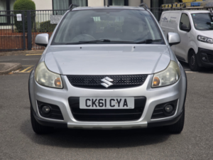 2011 Suzuki Sx4 1.6 Sz4 SUV 5dr Petrol Manual Euro 5 (120 Ps) in Silver — image 2