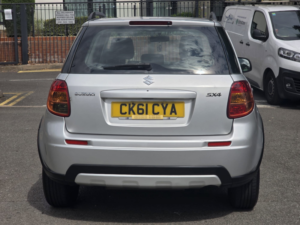 2011 Suzuki Sx4 1.6 Sz4 SUV 5dr Petrol Manual Euro 5 (120 Ps) in Silver — image 5