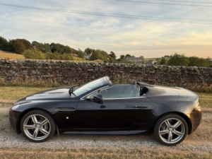 2010 Aston Martin Vantage 4.7 V8 in Black — image 4