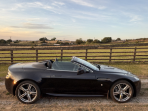 2010 Aston Martin Vantage 4.7 V8 in Black — image 5