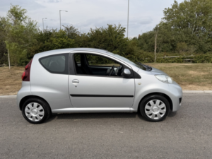 2009 Peugeot 107 1.0 12v Urban in Silver — image 5