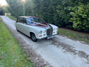 1980 Daimler Limousine 4.2 in Red — image 2