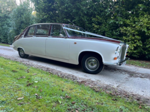 1980 Daimler Limousine 4.2 in Red — image 4
