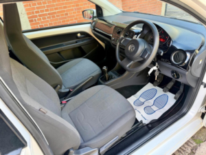 2012 Volkswagen Up! 1.0 Move Up! Euro 5 3dr in White — image 5