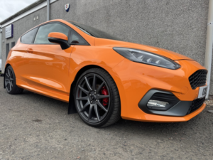 2019 Ford Fiesta 1.5 T Ecoboost St Performance Edition in Orange — image 5