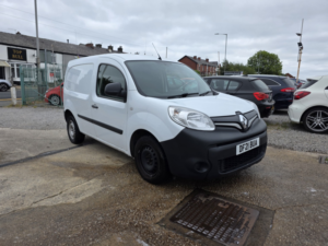 2021 Renault Kangoo 1.5 Ml19 Energy Dci 80 Business My19 in White — image 2