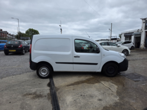 2021 Renault Kangoo 1.5 Ml19 Energy Dci 80 Business My19 in White — image 4