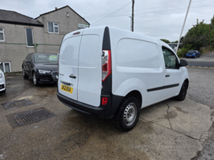 2021 Renault Kangoo 1.5 Ml19 Energy Dci 80 Business My19 in White — image 6