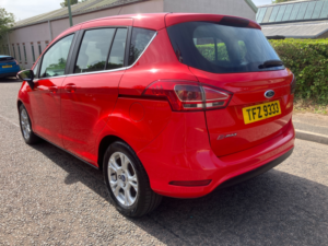 2014 Ford B-Max 1.5 Tdci Zetec MPV 5dr Diesel Manual Euro 5 (75 Ps) in Red — image 5