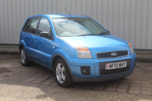 2010 Ford Fusion 1.4 Zetec in Blue — image 3