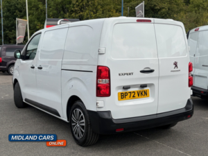 2022 Peugeot Expert 1.5 Expert Professional Premium Standard Bhdi 100 S&s 6-Speed Manual in White — image 4