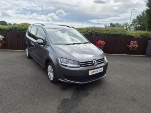 2015 Volkswagen Sharan 2.0 Tdi Bluemotion Tech Se in Grey — image 2