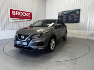 2018 Nissan Qashqai 1.5 Dci Acenta Euro 6 (s/s) 5dr in Grey — image 6