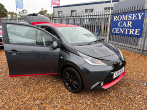 2018 Toyota Aygo 1.0 Vvt-I X-Press Euro 6 5dr in Grey — image 5
