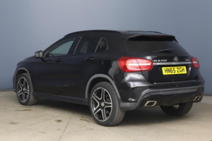 2015 Mercedes-Benz Gla 2.0 Gla250 Amg Line 7g-Dct 4matic Euro 6 (s/s) 5dr in Black — image 4