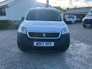 2017 Peugeot Partner 1.6 Bluehdi 756 S in White — image 2
