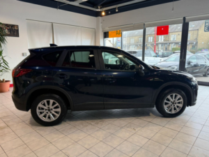2015 Mazda Cx-5 2.2 Skyactiv-D Se-L Nav in Blue — image 5