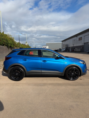2019 Vauxhall Grandland X 1.2 Turbo Elite Nav SUV 5dr Petrol Manual 6spd Euro 6 (s/s) (130 Ps) in Blue — image 6