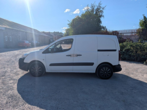 2016 Citroen Berlingo 1.6 Hdi 625 Enterprise L1 5dr in White — image 6