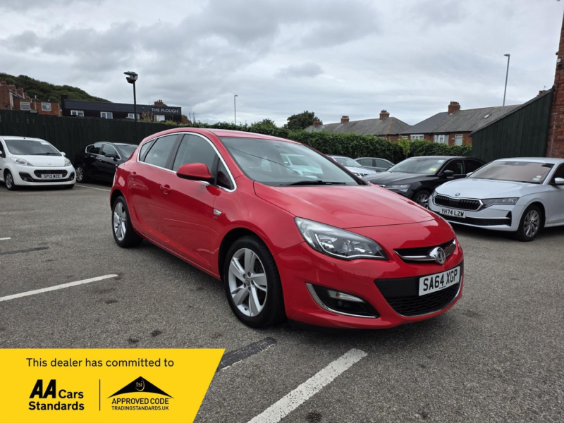 2014 Vauxhall Astra 1.6 16v Sri in Red — image 1