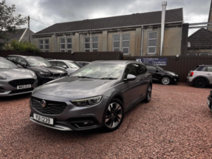 2019 Vauxhall Insignia 2.0 Turbo D Blueinjection Country Tourer Euro 6 (s/s) 5dr in Grey — image 2