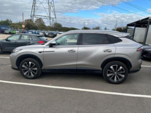 2025 MG MG Hs 1.5 T-Gdi Trophy Dct Euro 6 (s/s) 5dr in Silver — image 3