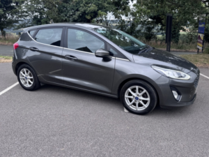2018 Ford Fiesta 1.1 Ti-Vct Zetec in Grey — image 2