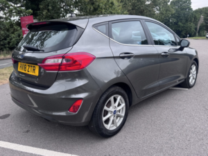 2018 Ford Fiesta 1.1 Ti-Vct Zetec in Grey — image 3
