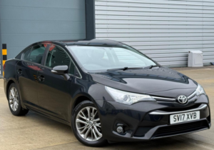 2017 Toyota Avensis 1.8 V-Matic Business Edition Euro 6 4dr in Black — image 5