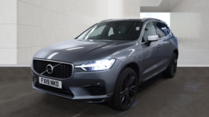 2019 Volvo Xc60 2.0 R-Design Pro T8 Twin Engine 390 Awd,pan Roof,21s,fsh in Grey — image 2