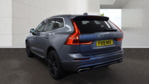 2019 Volvo Xc60 2.0 R-Design Pro T8 Twin Engine 390 Awd,pan Roof,21s,fsh in Grey — image 3