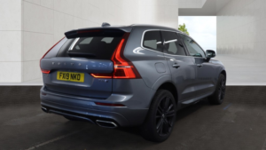 2019 Volvo Xc60 2.0 R-Design Pro T8 Twin Engine 390 Awd,pan Roof,21s,fsh in Grey — image 4