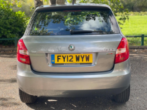 2012 Skoda Fabia 1.6 Tdi Se Euro 5 5dr in Grey — image 5