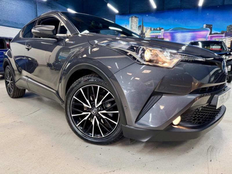 2017 Toyota C-Hr 1.8 Vvt-H Excel CVT Euro 6 (s/s) 5dr in Grey — image 1