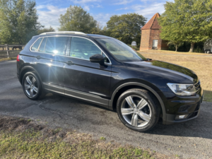 2019 Volkswagen Tiguan 1.5 Tsi Evo Match in Black — image 3