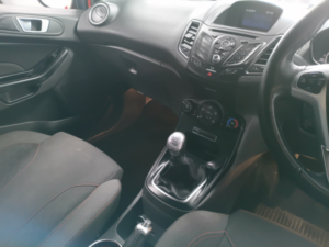 2017 Ford Fiesta 1.0 T Ecoboost St-Line in Red — image 5