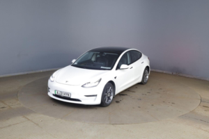 2021 Tesla Model 3 (dual Motor) Long Range Auto 4wde 4dr in White — image 3