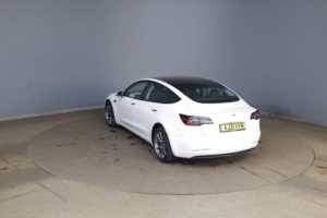 2021 Tesla Model 3 (dual Motor) Long Range Auto 4wde 4dr in White — image 6