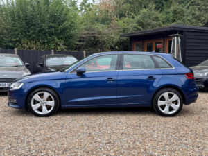 2014 Audi A3 1.6 Tdi Sport Sportback Euro 6 (s/s) 5dr in Blue — image 4