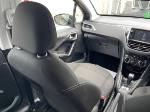 2016 Peugeot 208 1.2 Puretech Active Etg Euro 6 (s/s) 5dr in Grey — image 3