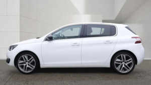 2014 Peugeot 308 1.2 E-Thp Puretech Feline in White — image 2