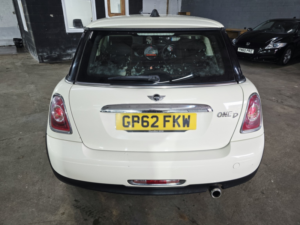2012 MINI Hatch 1.6 One D Hatch in White — image 6
