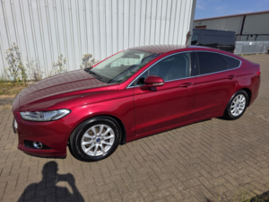 2015 Ford Mondeo 2.0 Tdci Titanium in Red — image 6