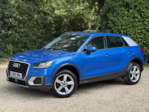 2019 Audi Q2 1.0 Tfsi 30 Sport in Blue — image 2
