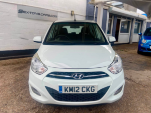 2012 Hyundai I10 1.2 Active in White — image 2