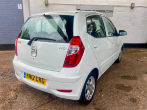 2012 Hyundai I10 1.2 Active in White — image 4