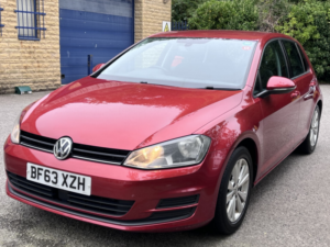 2013 Volkswagen Golf 2.0 Tdi Bluemotion Tech Se Hatchback 5dr Diesel Manual Euro 5 (s/s) (150 Ps) in Red — image 3