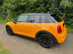2016 MINI Hatch 2.0 Cooper S Auto Euro 6 (s/s) 5dr in Orange — image 4
