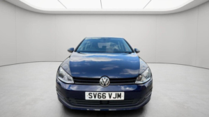 2016 Volkswagen Golf 1.6 Tdi Bluemotion Tech Match Edition DSG Euro 6 (s/s) 5dr in Blue — image 3