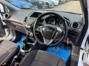 2015 Ford Fiesta 1.25 Zetec Euro 6 3dr in White — image 3